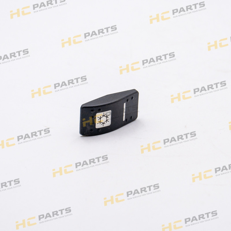 JCB нажимает на кнопку включения кондиционера — AZERI PARTS