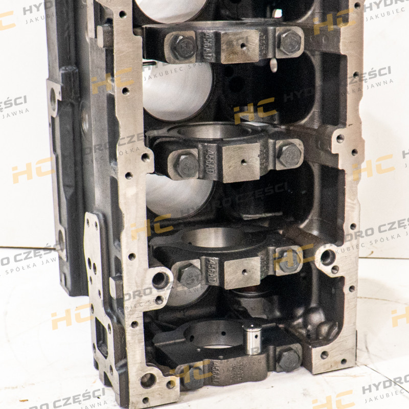 Блок двигателя JCB PERKINS AA (со смазкой) — AZERI PARTS