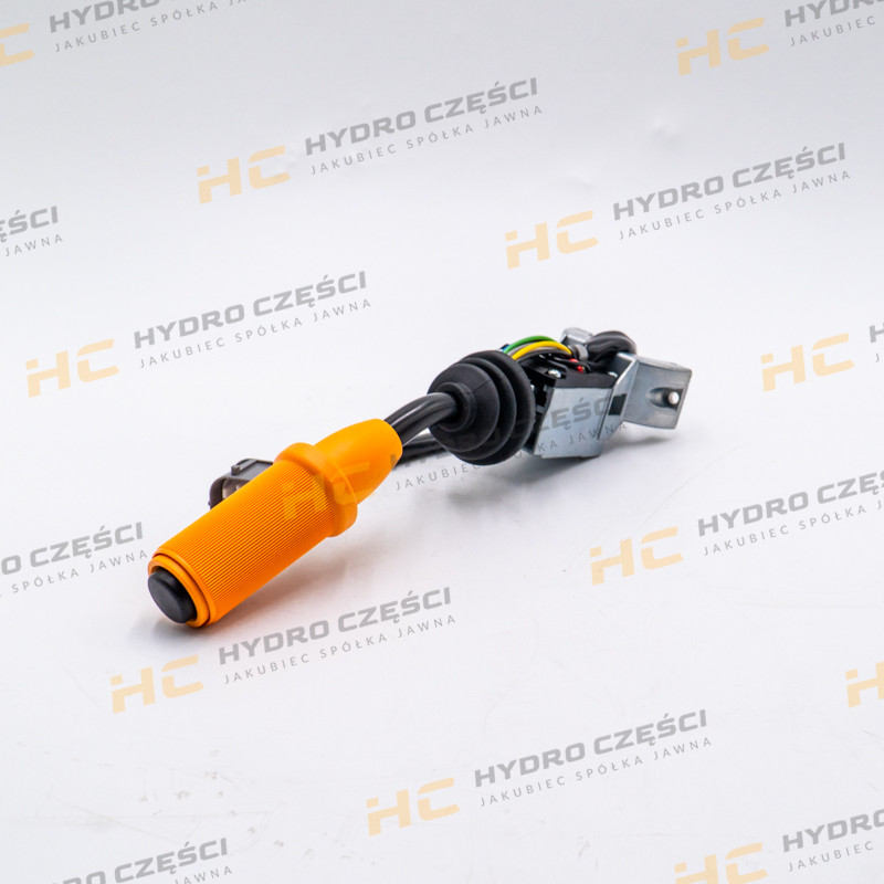 Переключение передач JCB в прямом и обратном направлении POWERSHIFT — запчасти AZERI