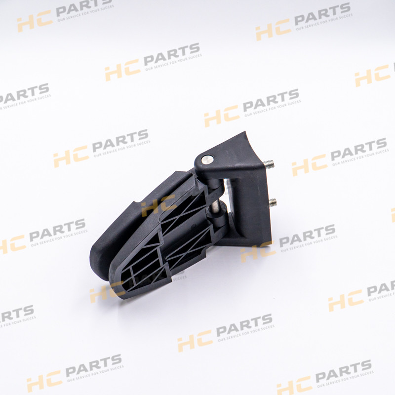 Петля для двери кабины JCB P21